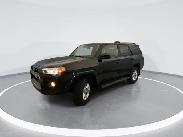 Used 2020 Black Toyota SR5 image 8
