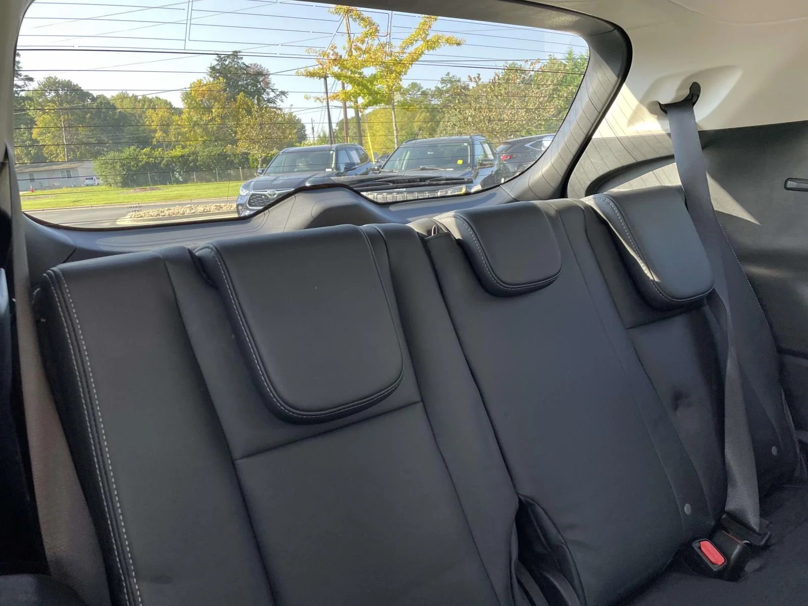 Used 2022 Gray Subaru Limited image 12
