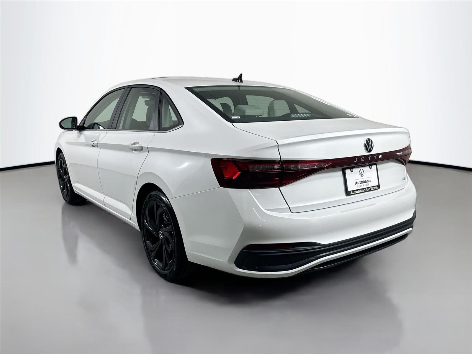 New 2026 Opal White Pearl Volkswagen SE image 7