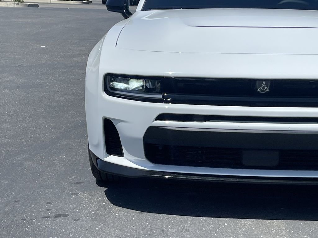 New 2026 White Knuckle Exterior Paint Dodge R/T image 2
