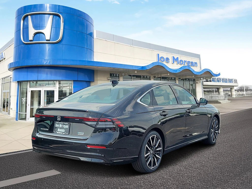 New 2026 Crystal Black Pearl Honda Touring image 4