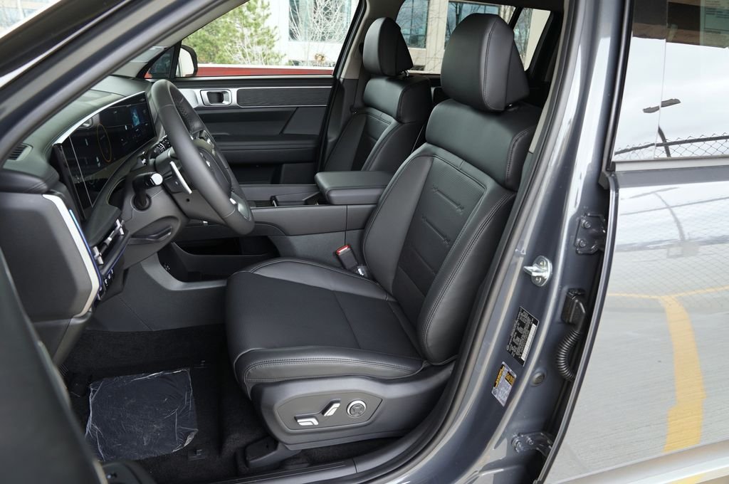 New 2026 Ecotronic Gray Hyundai Limited image 37