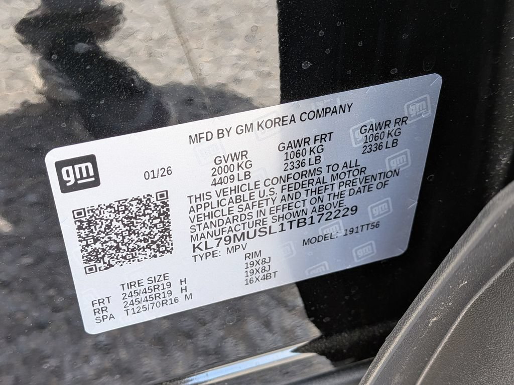 New 2026 Mosaic Black Metallic Chevrolet RS image 31