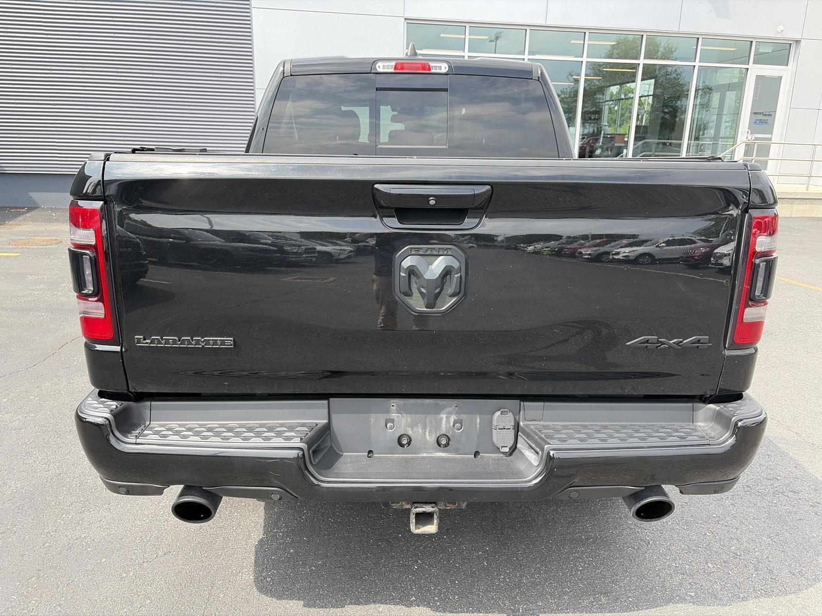 Used 2019 Diamond Black Crystal Pearlcoat Ram Laramie image 5