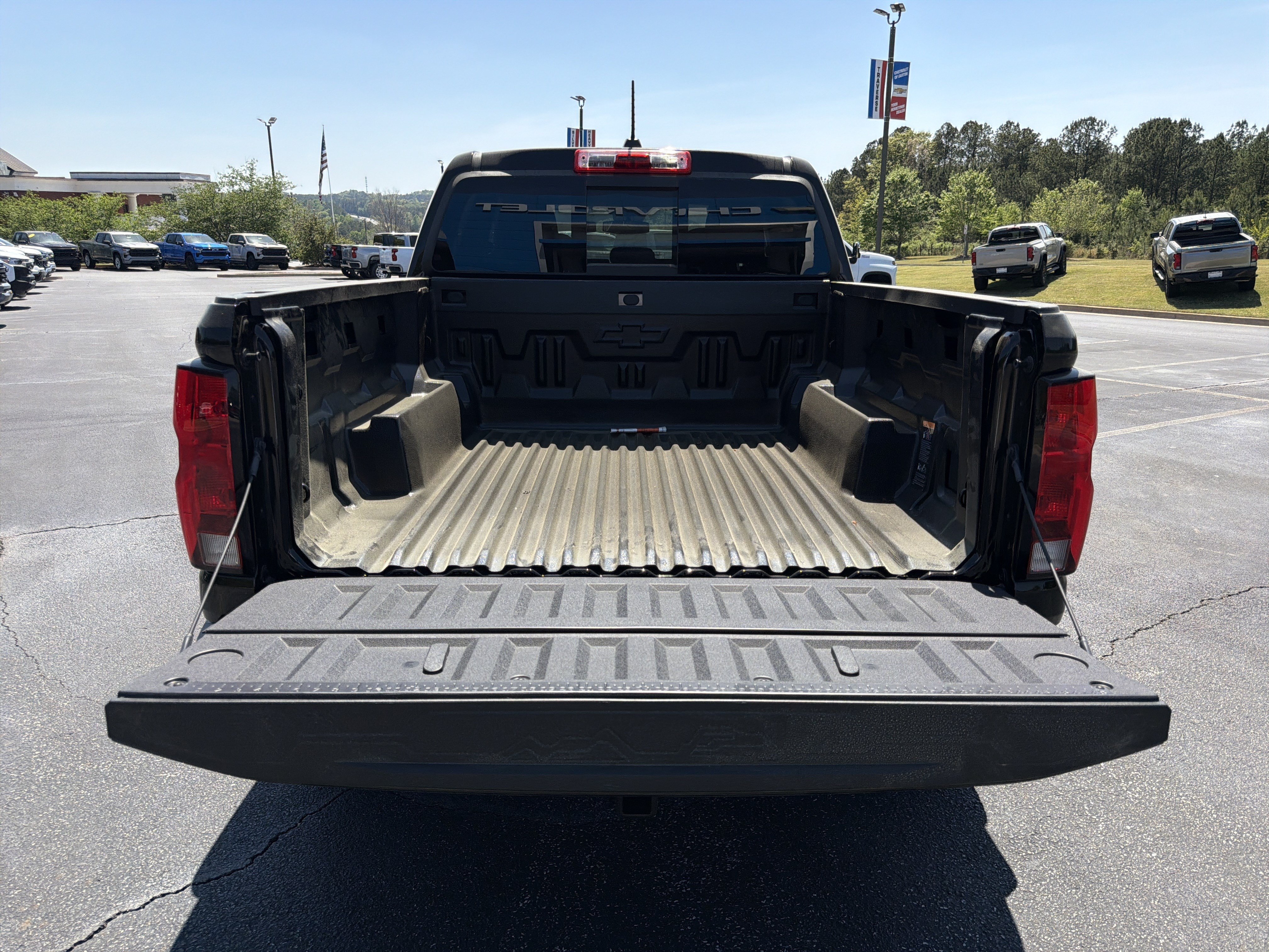 2026 Chevrolet Colorado Trail Boss - Photo 18