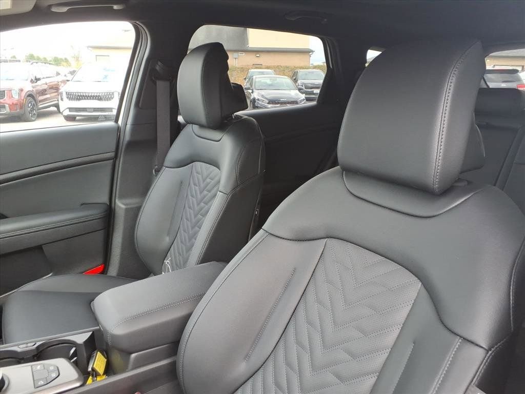 2026 Kia Sportage X-Line Hybrid - Photo 13