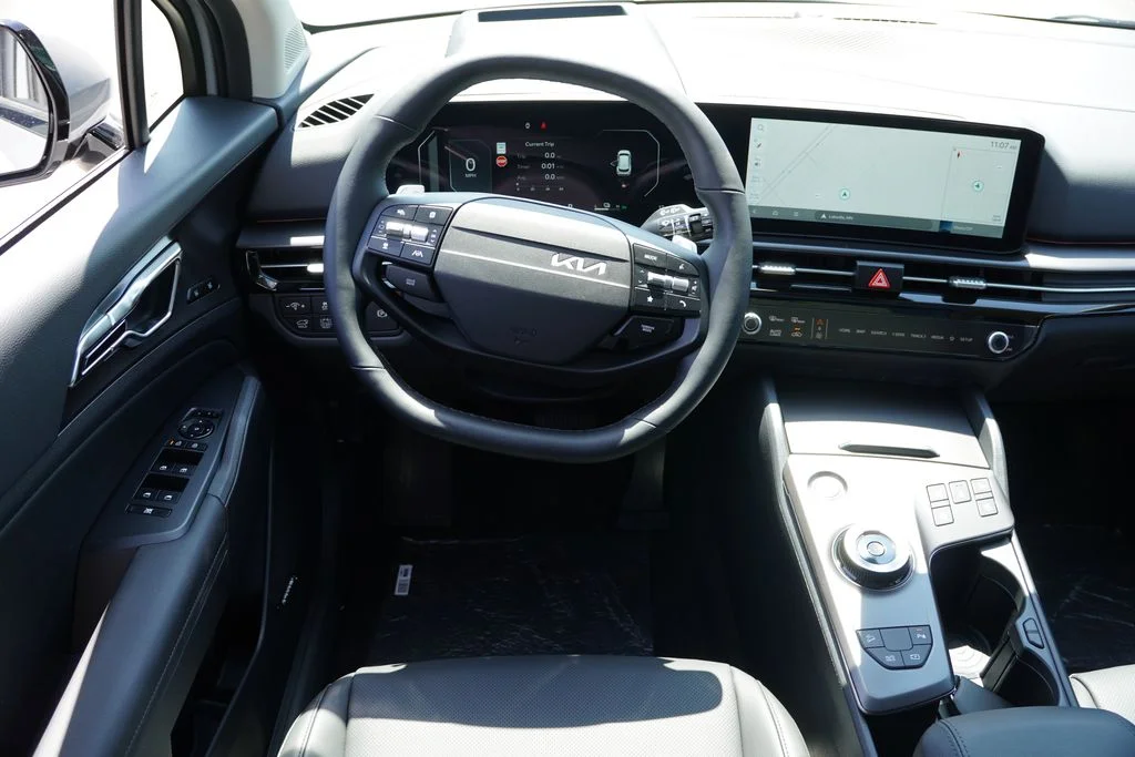 New 2027 Wolf Gray Kia SX-Prestige image 15