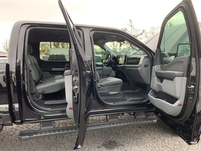 New 2026 Black Ford F-250® XLT image 9