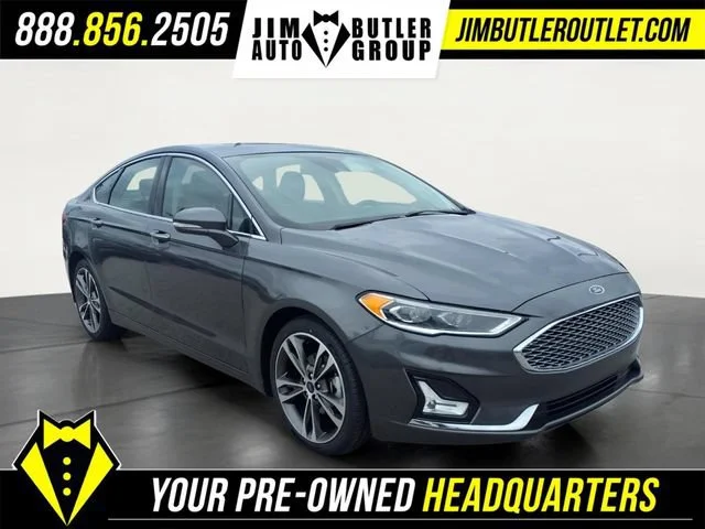 Used 2020  Ford Titanium image 26
