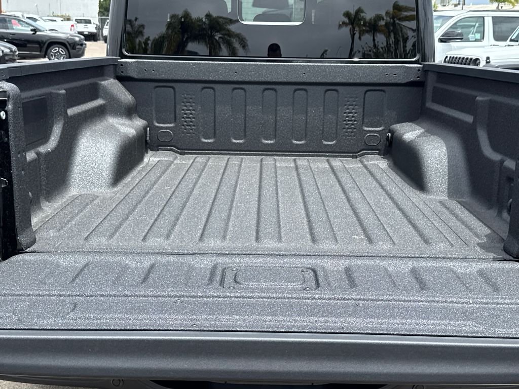 New 2026 Black Clear-Coat Exterior Paint Jeep Rubicon X image 13