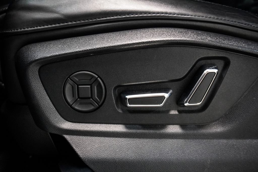 Used 2022 Gray Audi 4.0T image 7