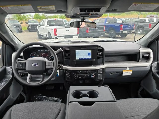 New 2026 Avalanche Ford F-350® XL image 43