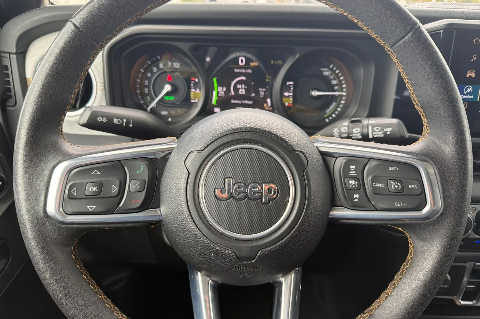 Used 2024 White Jeep Sahara 4xe image 29