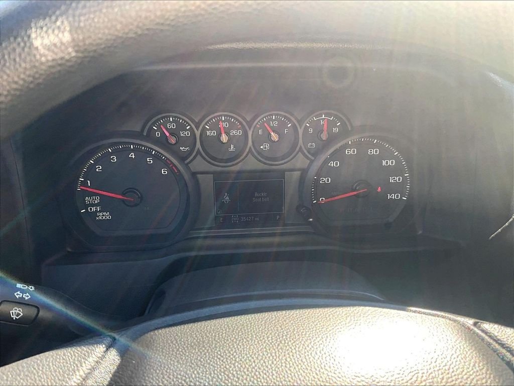 Used 2023 White Chevrolet Custom image 25