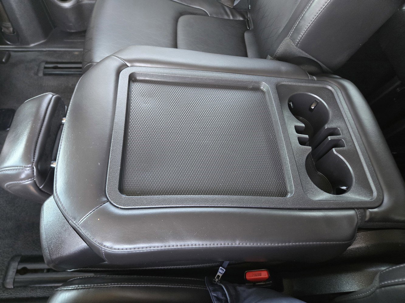 Used 2022 Ceramic Silver Kia SX image 32