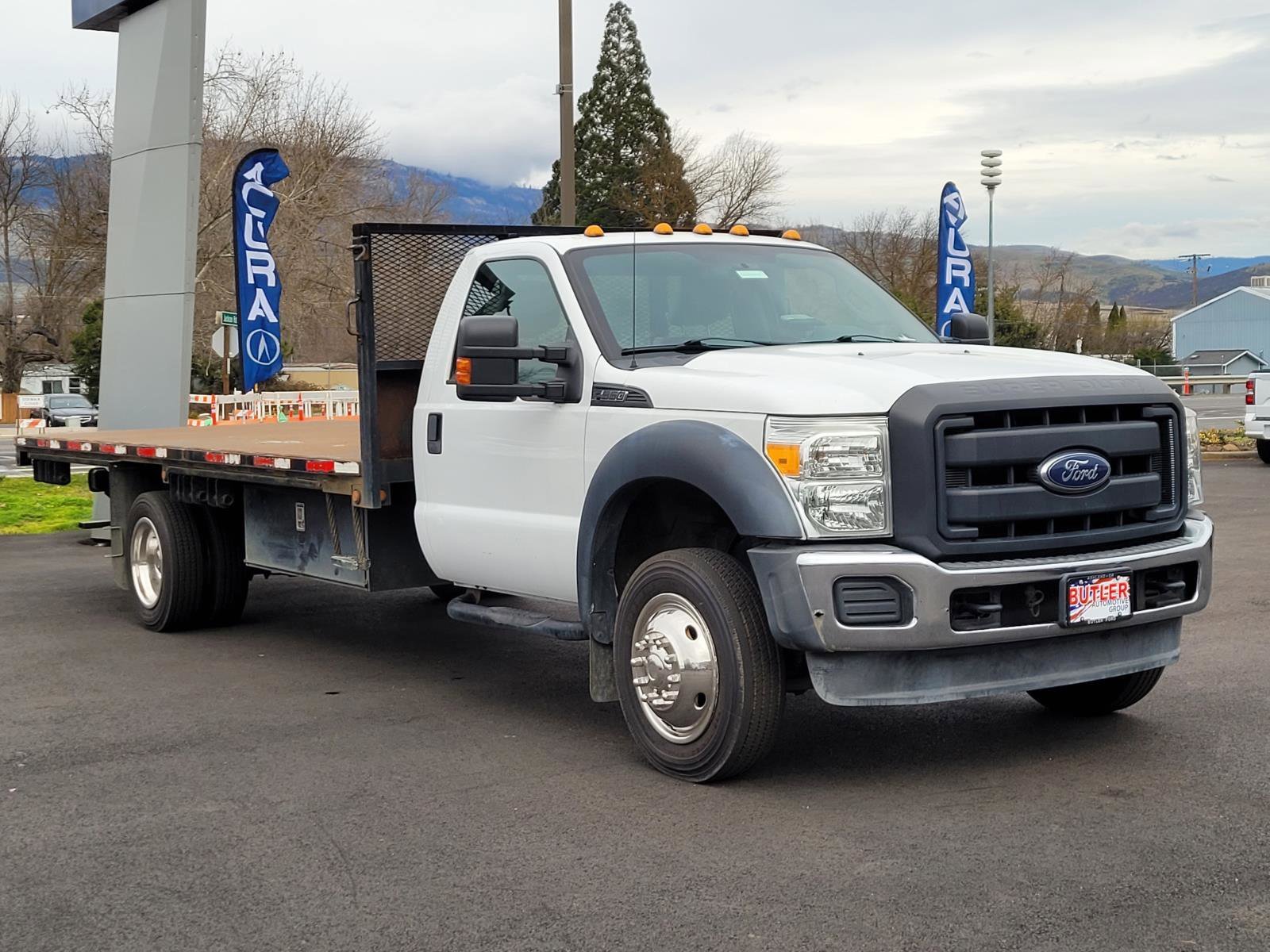 Used 2016 Oxford White Ford  image 3