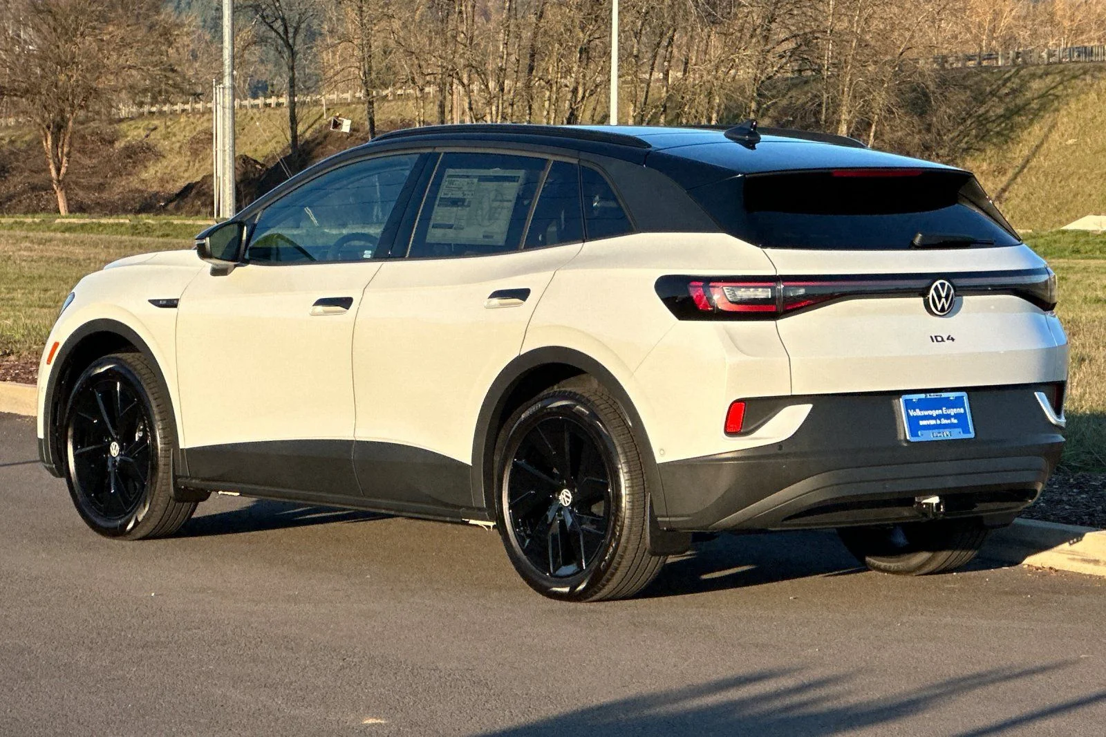 New 2026 White Volkswagen Pro S Plus image 5