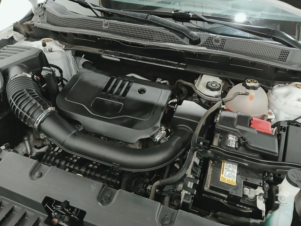 Used 2021 White Chevrolet LT image 31