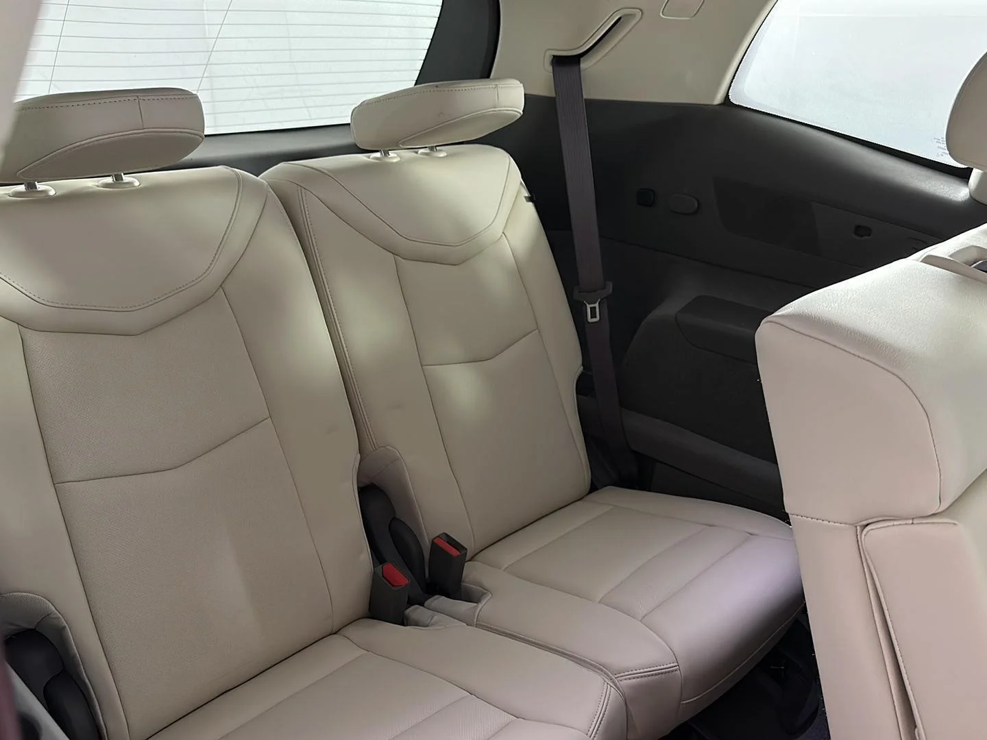 Used 2023 Crystal White Tricoat Cadillac AWD Premium Luxury image 38