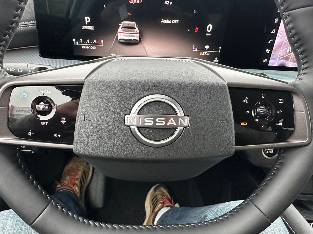 New 2026 Everest White Pearl TriCoat Nissan SL image 16