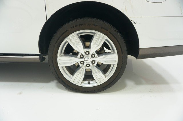 Used 2024 Star White Metallic Tri-Coat Ford King Ranch image 11