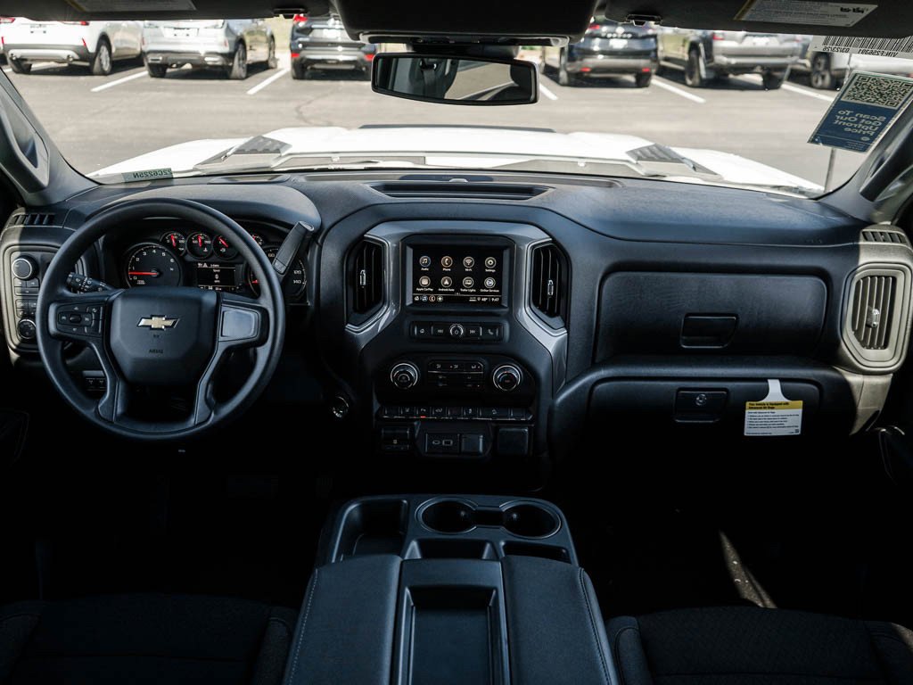 2026 Chevrolet Silverado 2500 HD Custom - Photo 10