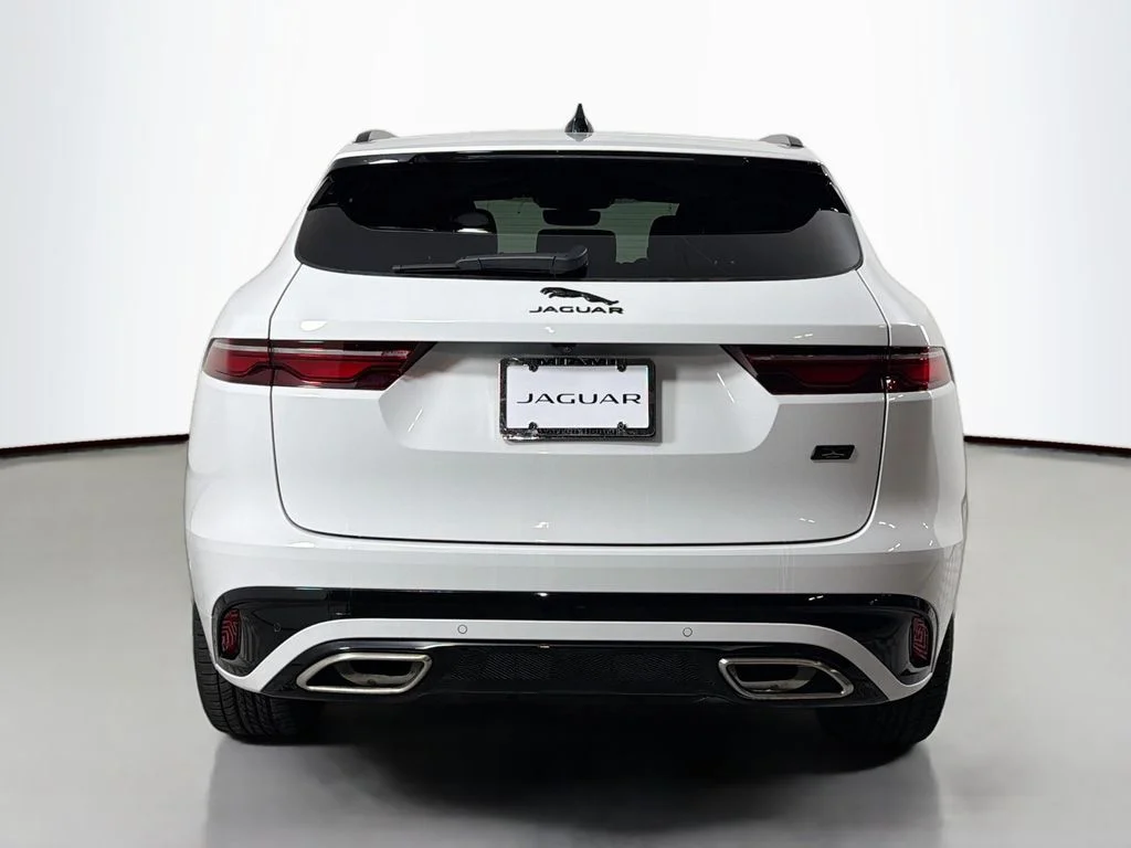 2026 Jaguar F-Pace R-Dynamic S - Photo 6