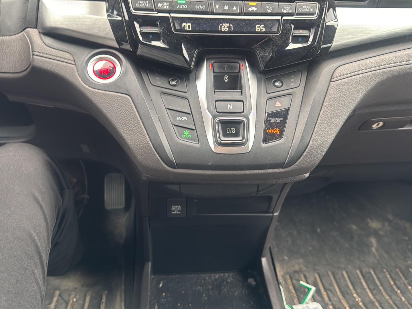 Used 2019 Crystal Black Pearl Honda EX image 10