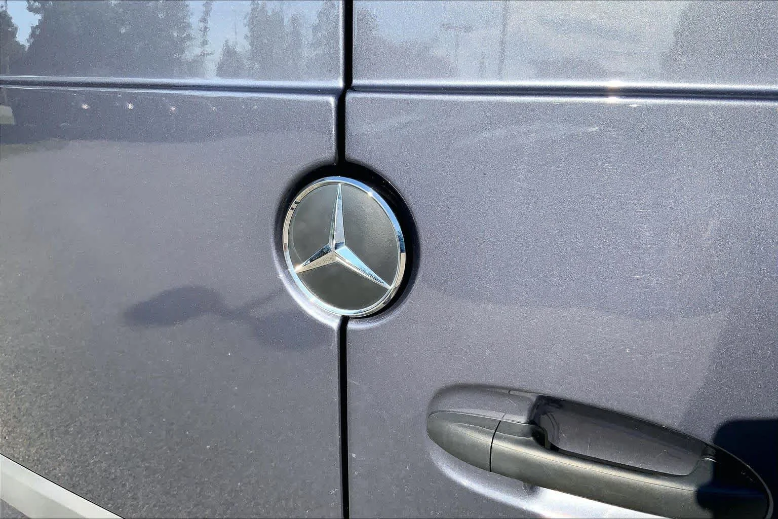 Used 2024 Tenorite Grey Metallic Mercedes-Benz  image 32