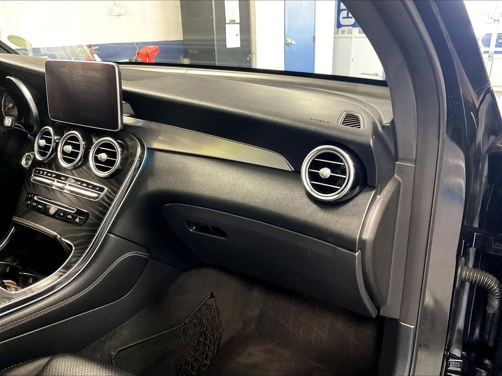 Used 2019 Black Mercedes-Benz GLC 300 Coupe image 13