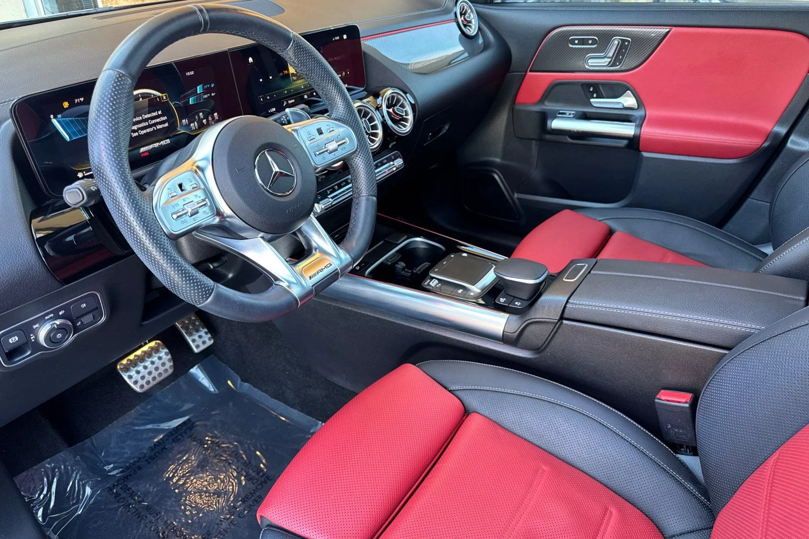 Used 2022 Black Mercedes-Benz 4MATIC® image 13
