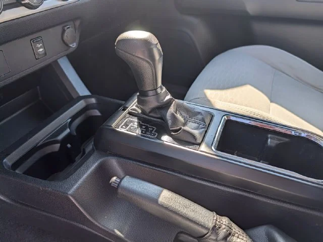 Used 2019 Silver Toyota SR image 24