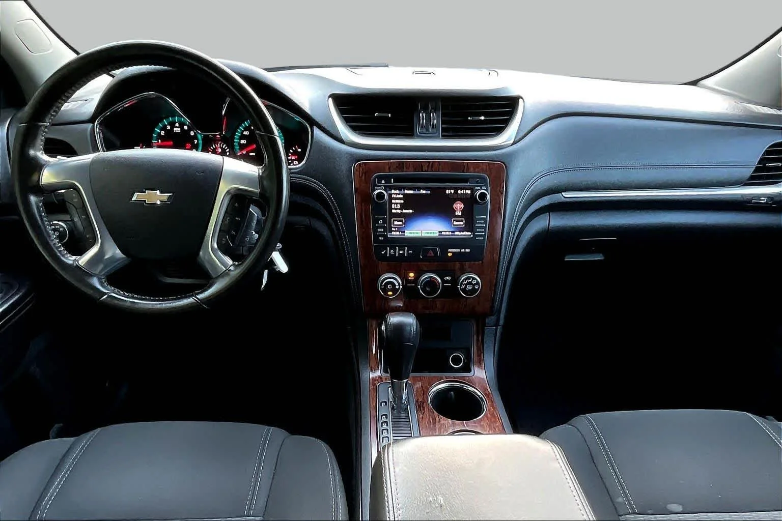 Used 2014 Tungsten Metallic Chevrolet LT image 15