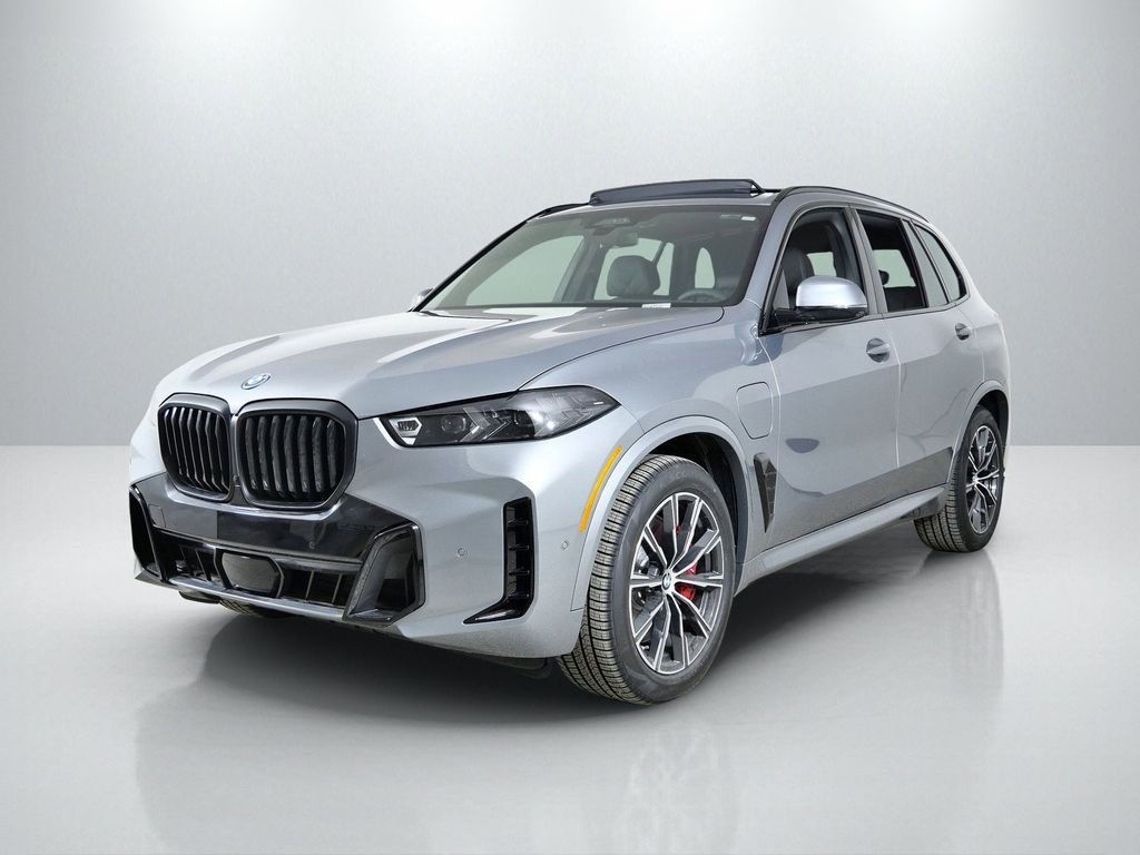 2026 BMW X5 xDrive50e's photo