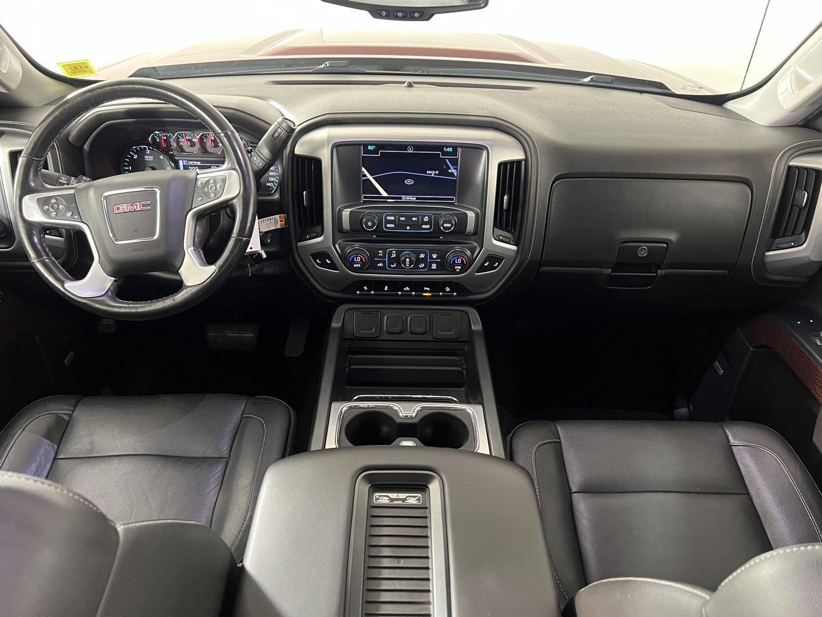 Used 2018 Red Quartz Tintcoat GMC SLT image 17