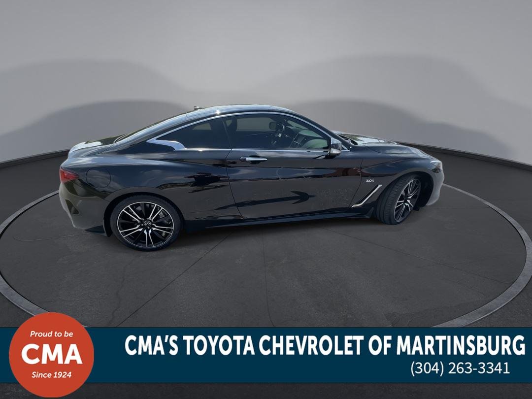 Used 2018 Black Obsidian INFINITI SPORT image 9
