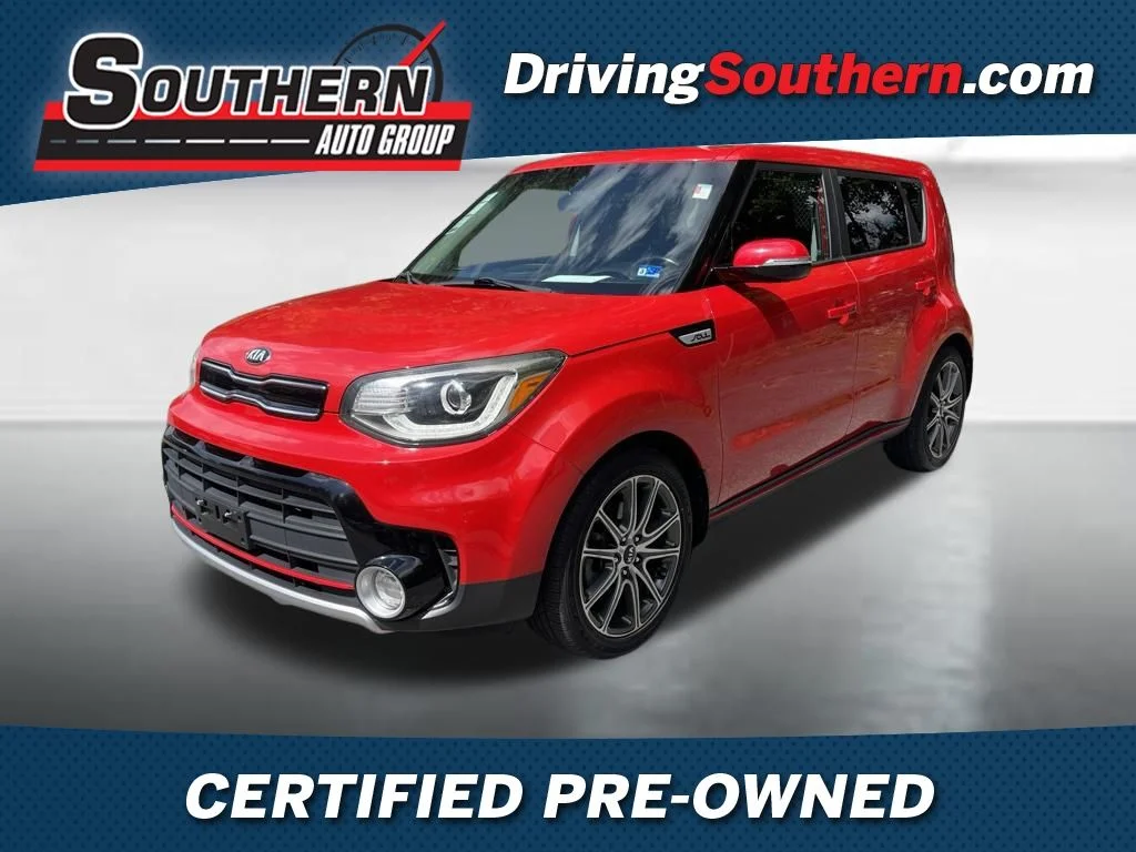 Used 2018 Red Kia Exclaim image 1