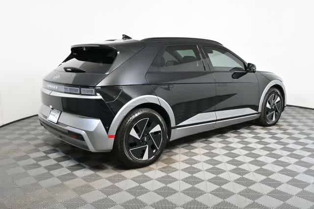 New 2026 Abyss Black Hyundai Limited image 6