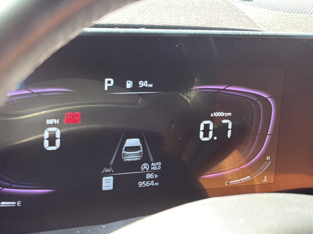 Used 2025 White Kia EX X-Line image 12