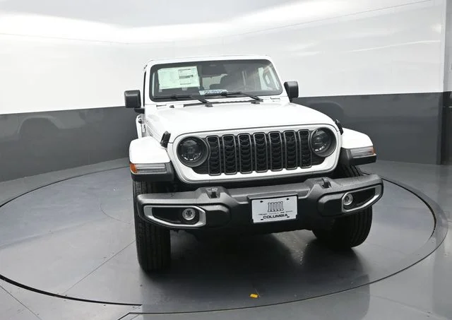 New 2026 Bright White Clear-Coat Exterior Paint Jeep Sahara image 5