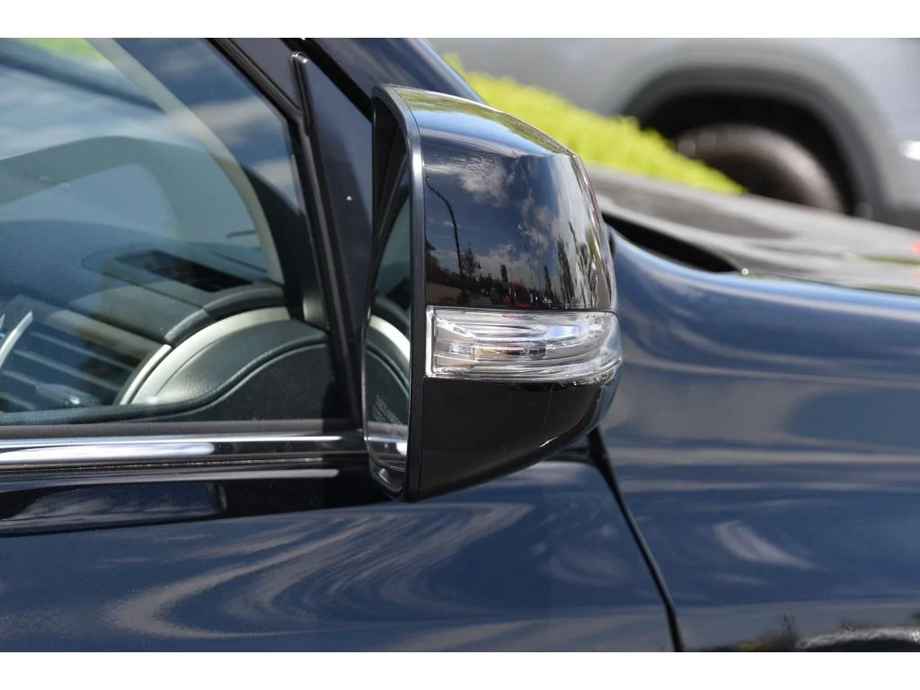 Used 2021 Black Onyx Lexus Premium image 28