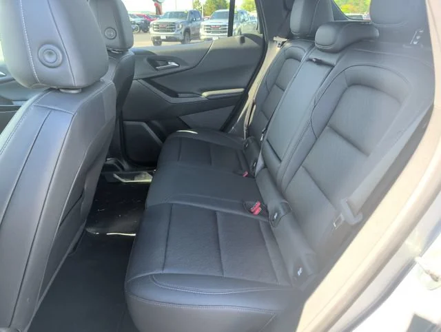 Used 2025 Sterling Gray Metallic Chevrolet LT image 29
