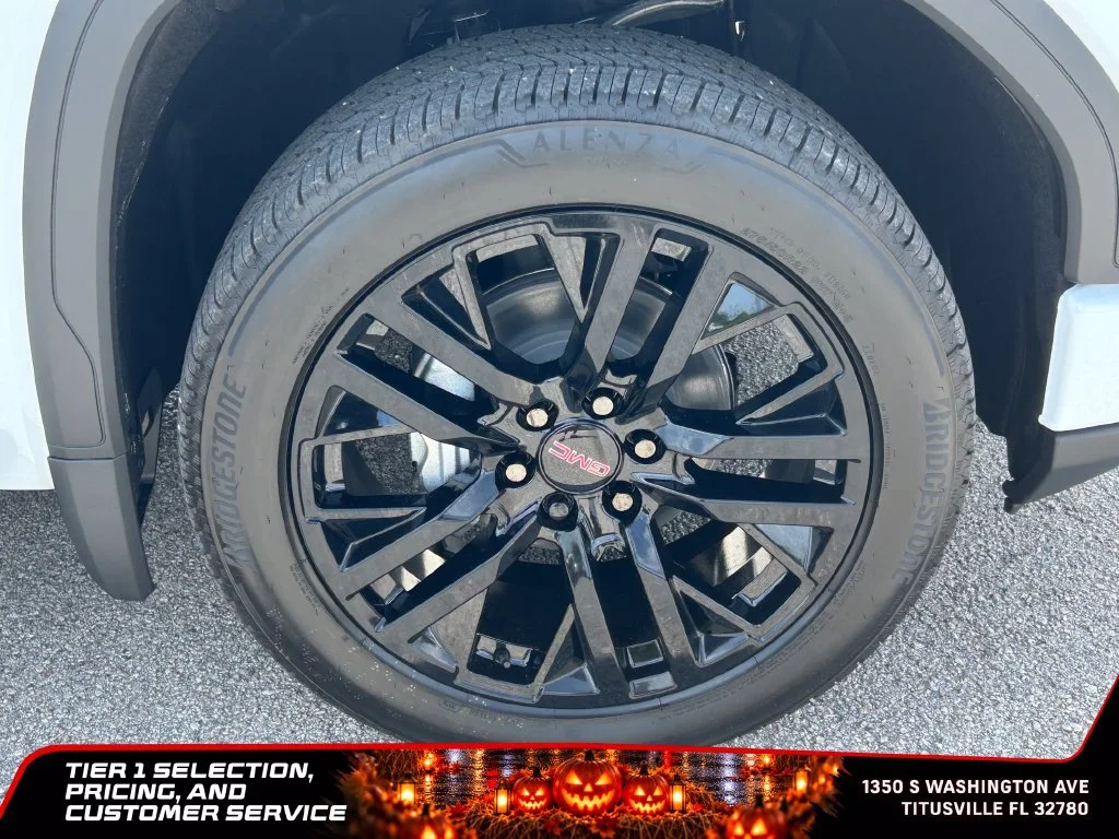 New 2026 Glacier White Tricoat GMC Denali image 21