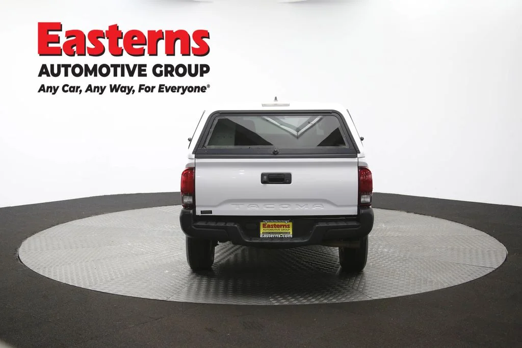 Used 2020 White Toyota SR image 33