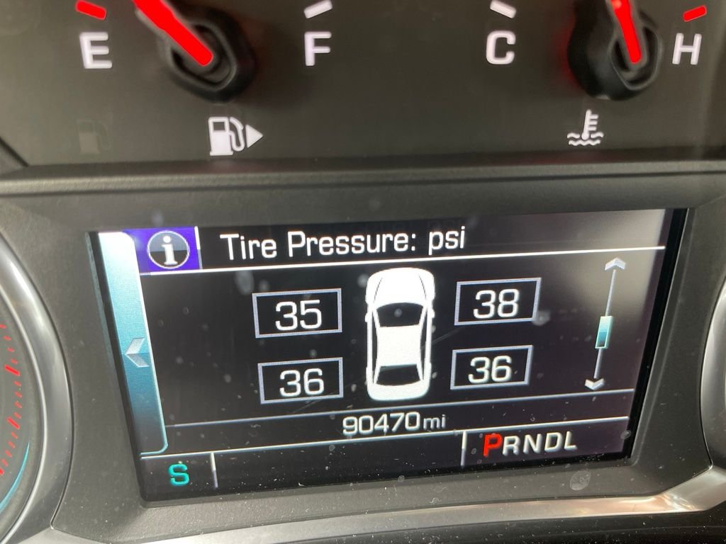Used 2017 Summit White Chevrolet LT image 2