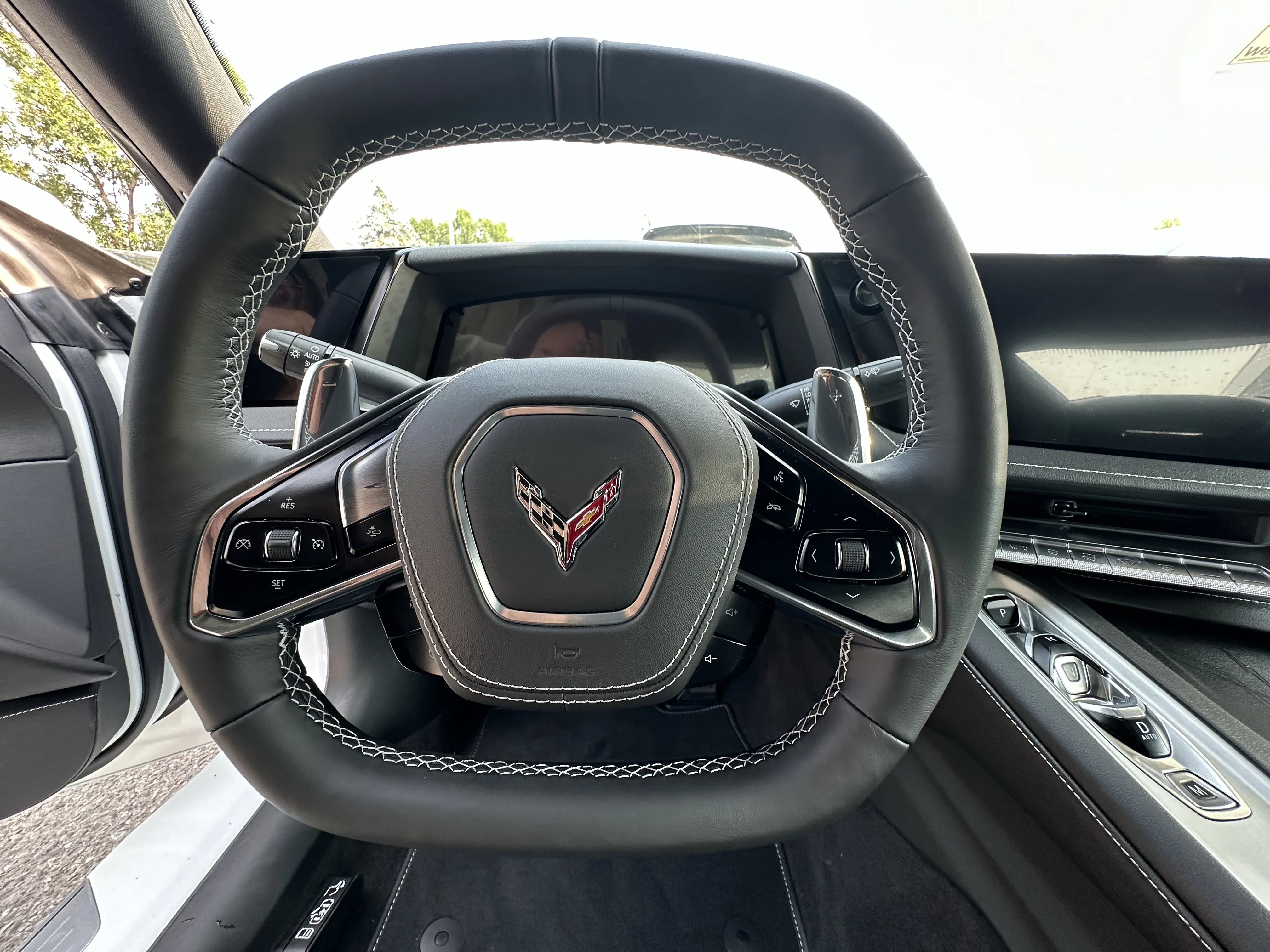 New 2027 Arctic White Chevrolet 1LT image 11