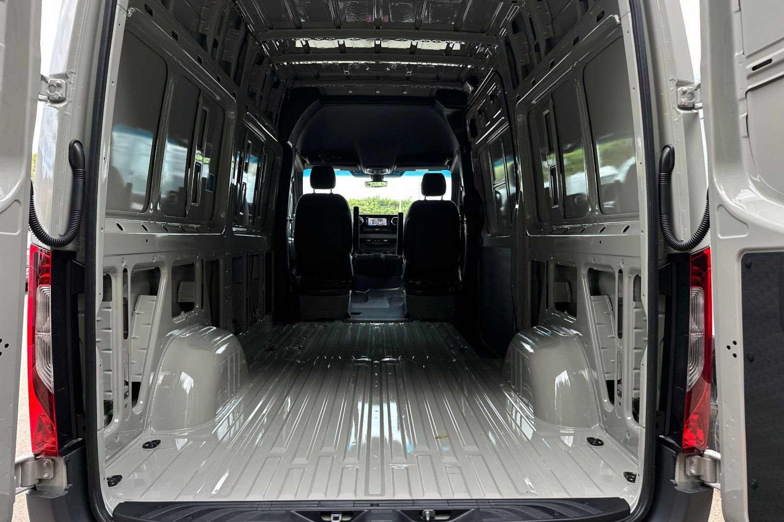 2026 Mercedes-Benz Sprinter Cargo Van Base - Photo 35