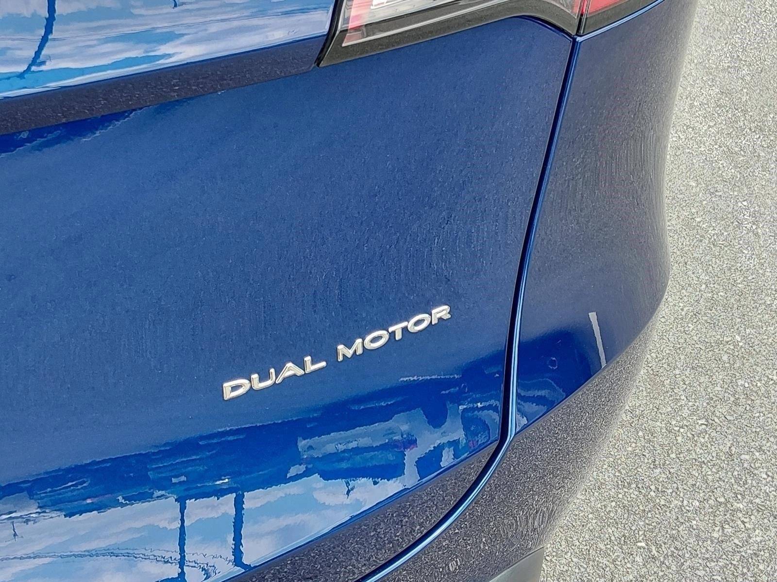 Used 2021  Tesla Long Range image 23