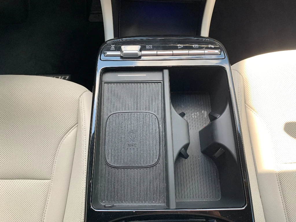 Used 2025 Titan Gray Hyundai Limited image 15