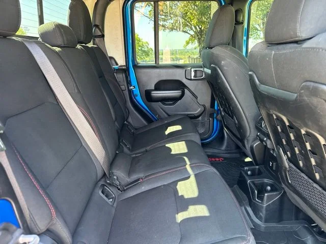 Used 2021 Blue Jeep Rubicon image 11